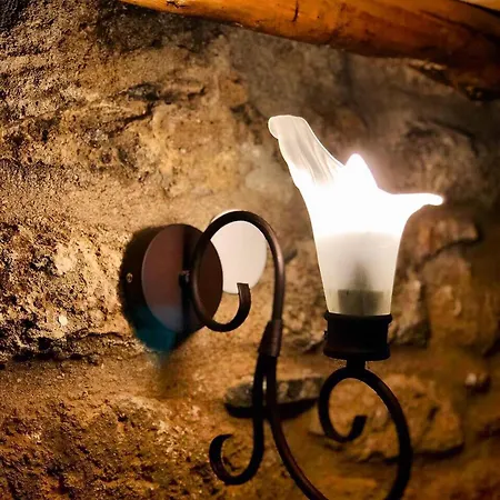 M&m Stone-village House-family-vintage Semesterbostad *