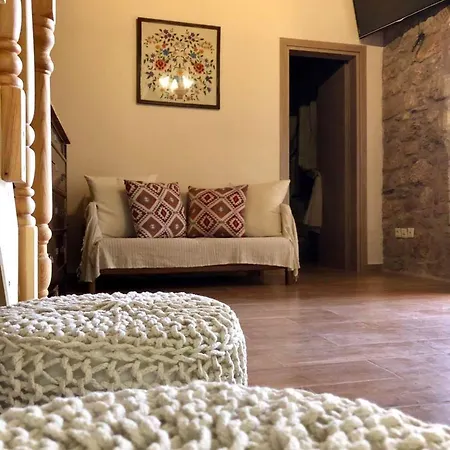 Дом отдыха M&m Stone-village House-family-vintage