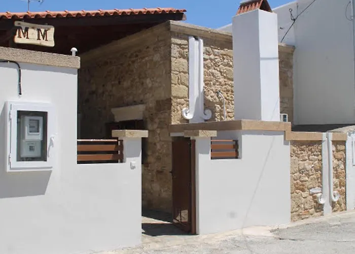 M&m Stone-village House-family-vintage בית נופש לינדוס