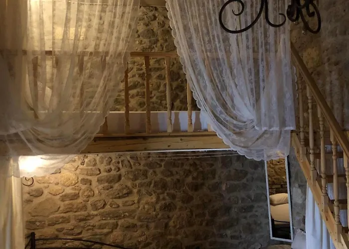 Nyaraló M&m Stone-village House-family-vintage *