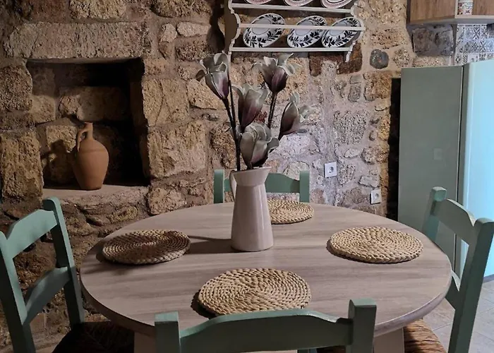 M&m Stone-village House-family-vintage *