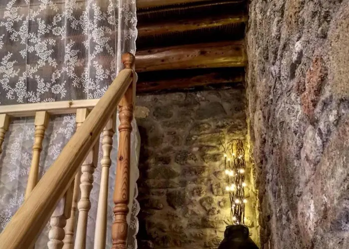 Nyaraló M&m Stone-village House-family-vintage Líndosz