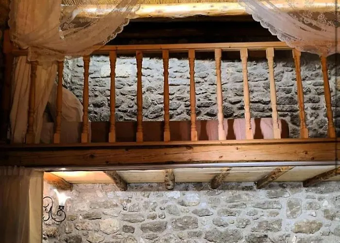 Nyaraló M&m Stone-village House-family-vintage