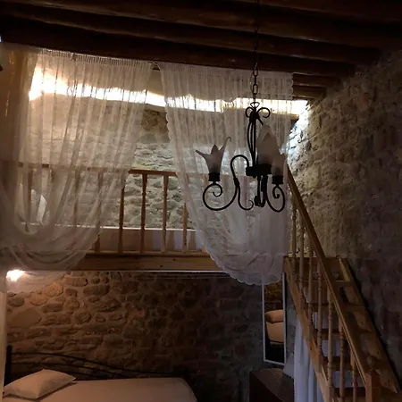 Сasa de vacaciones M&m Stone-village House-family-vintage